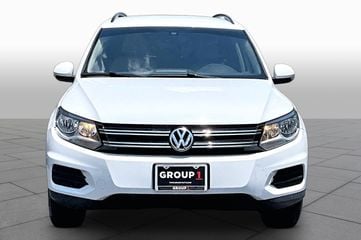 2017 Volkswagen Tiguan - Image 3