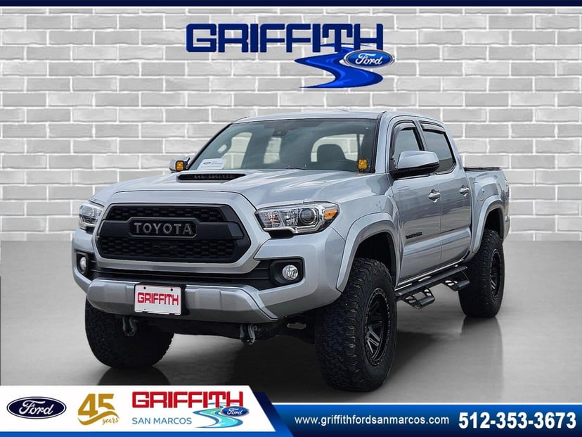 2022 Toyota Tacoma - Image 1