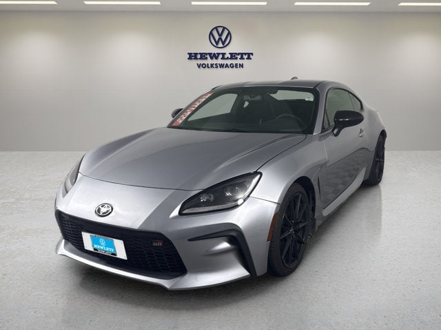2023 Toyota GR86 - Image 1