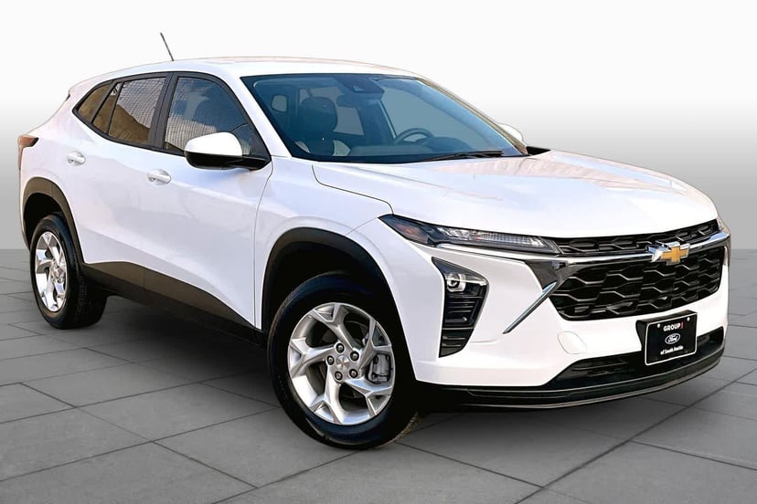 2024 Chevrolet Trax - Image 1