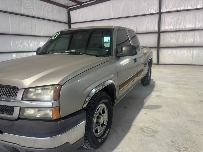 2003 Chevrolet Silverado 1500 - Image 1