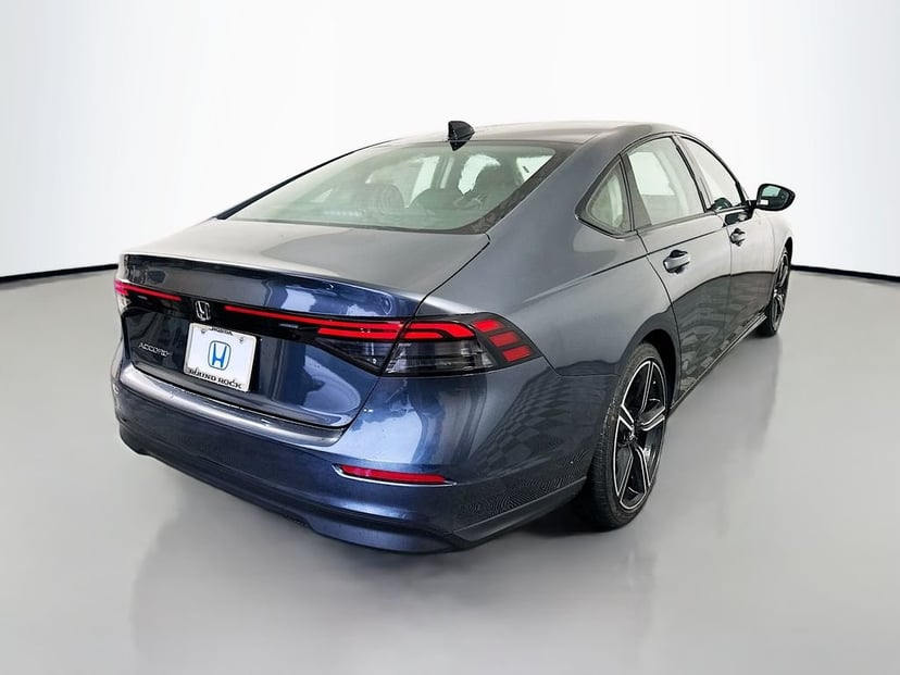 2026 Honda Accord - Image 2