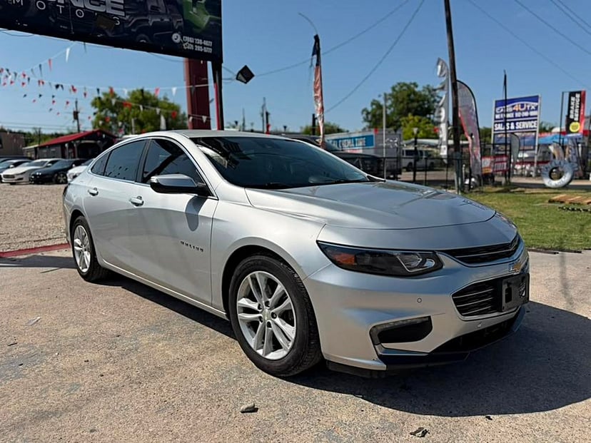 2016 Chevrolet Malibu - Image 1