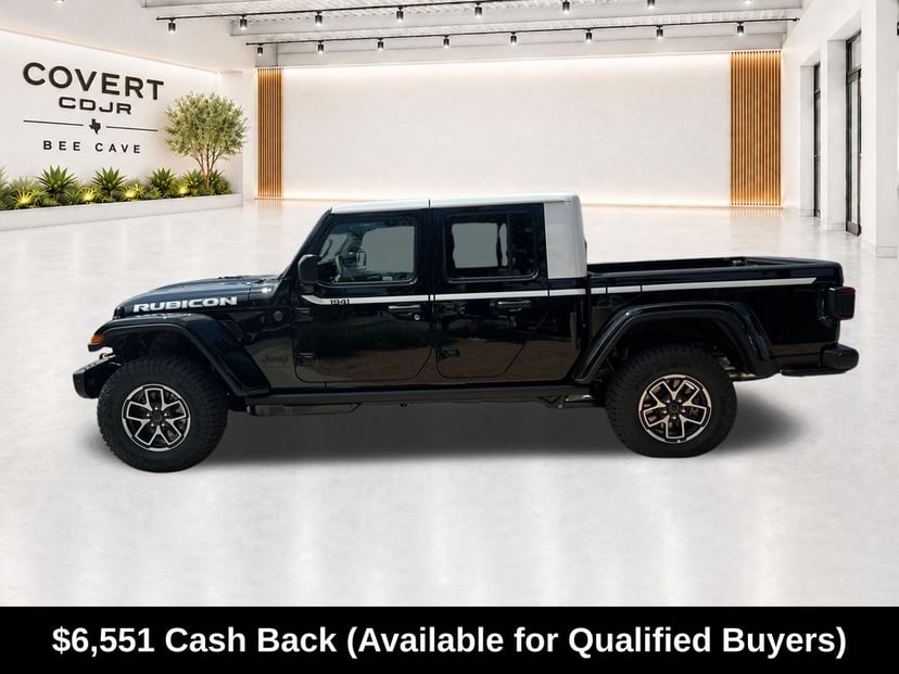 2026 Jeep Gladiator - Image 2