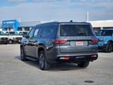 2024 Jeep Wagoneer L - Preview 5