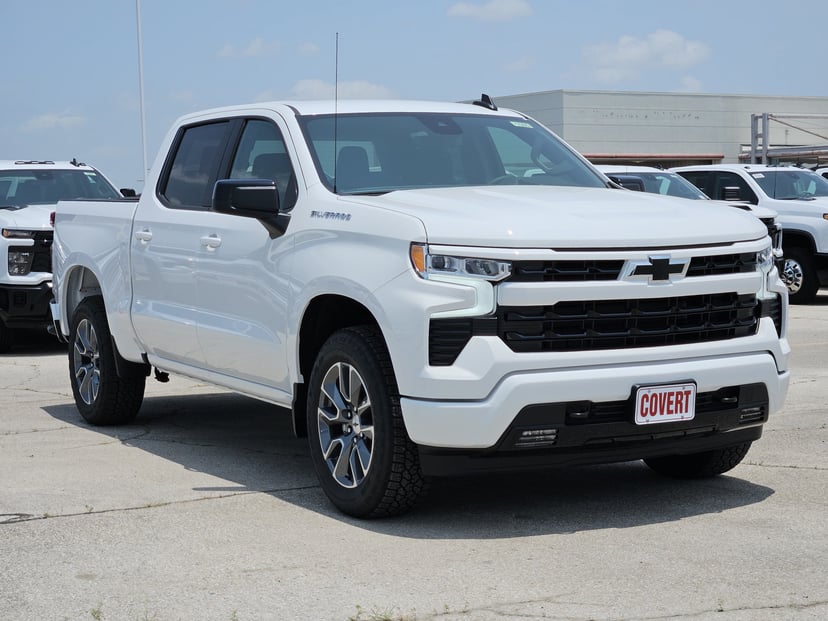 2026 Chevrolet Silverado - Image 3