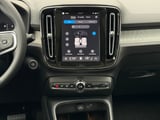 2026 Volvo XC40 - Preview 11