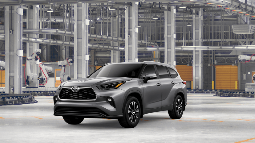 2026 Toyota Highlander - Image 1