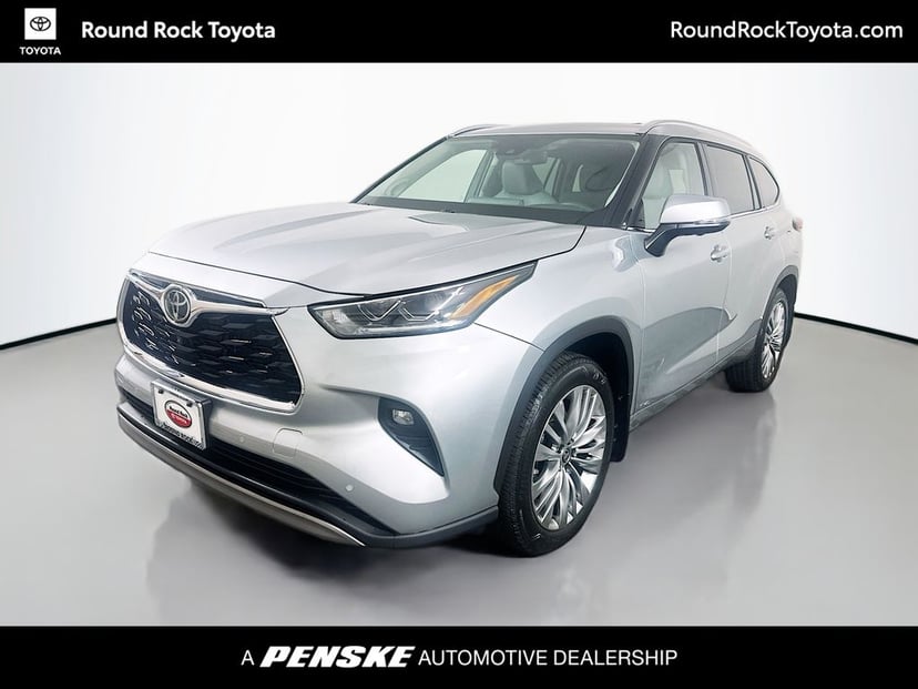 2025 Toyota Highlander - Image 1