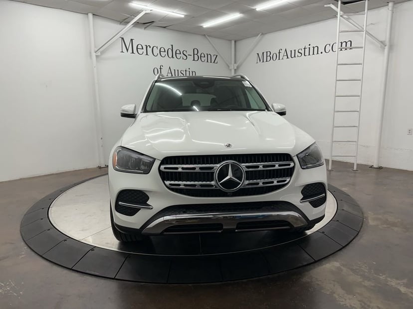 2026 Mercedes-Benz GLE - Image 2