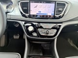 2026 Chrysler Pacifica - Preview 3