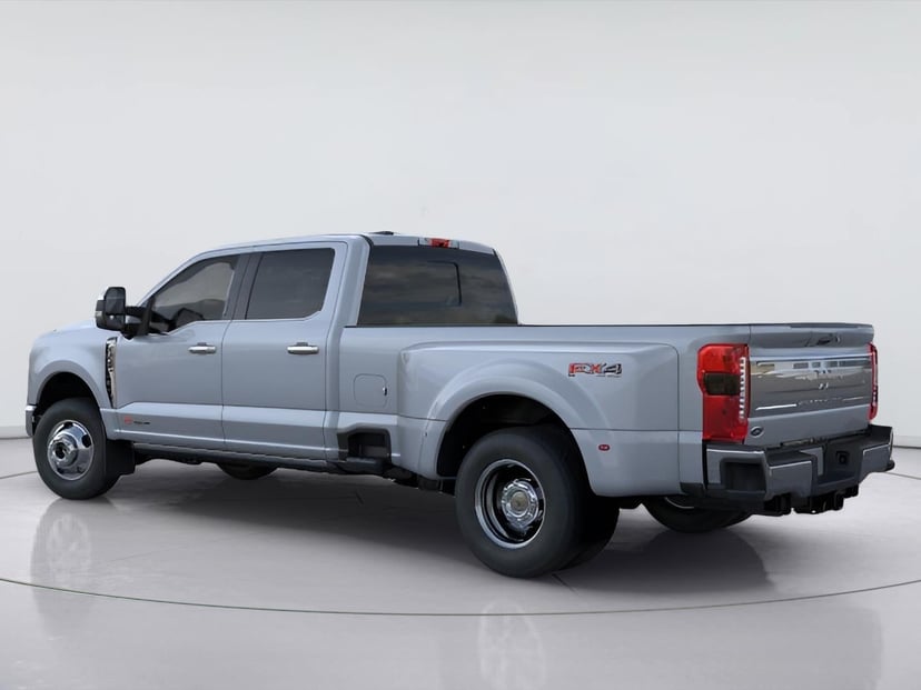 2026 Ford F-350 - Image 3