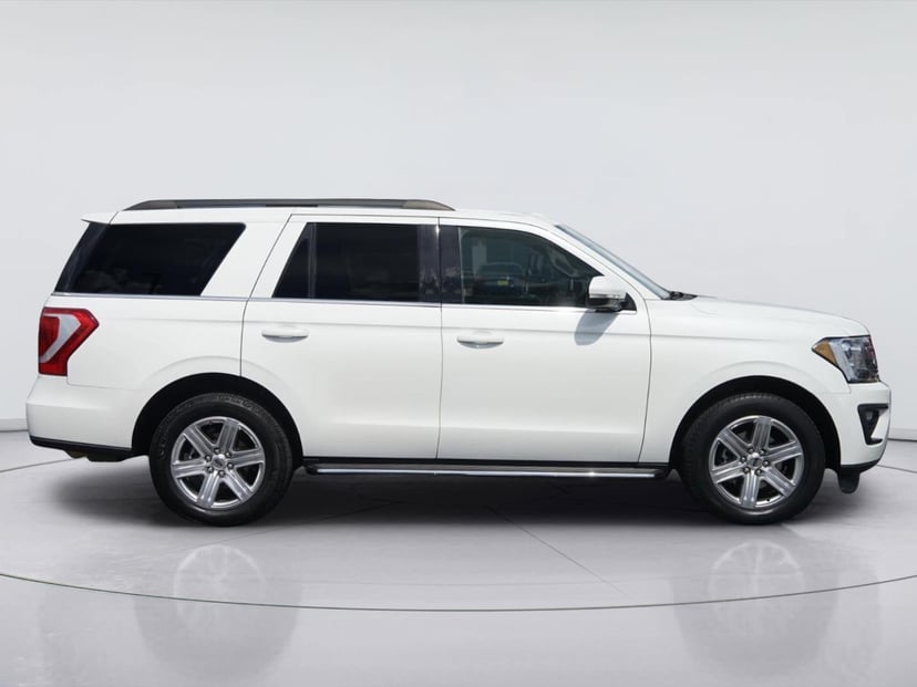 2020 Ford Expedition - Image 2