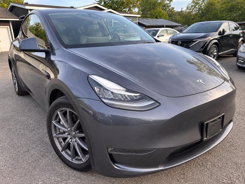 2023 Tesla Model Y - Image 1