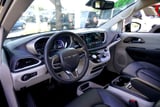 2024 Chrysler Pacifica - Preview 8