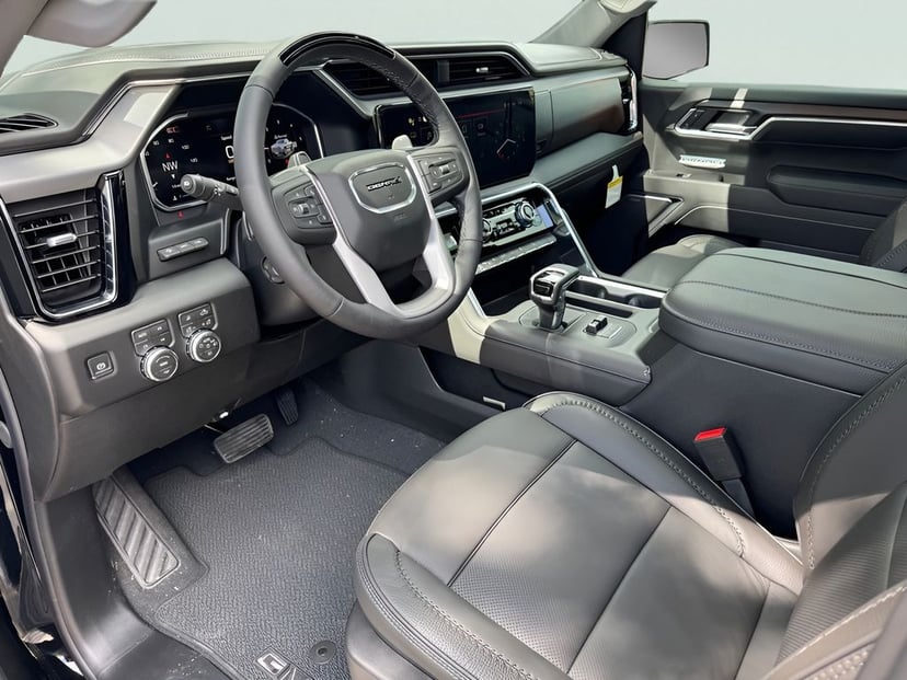 2026 GMC Sierra 1500 - Image 3