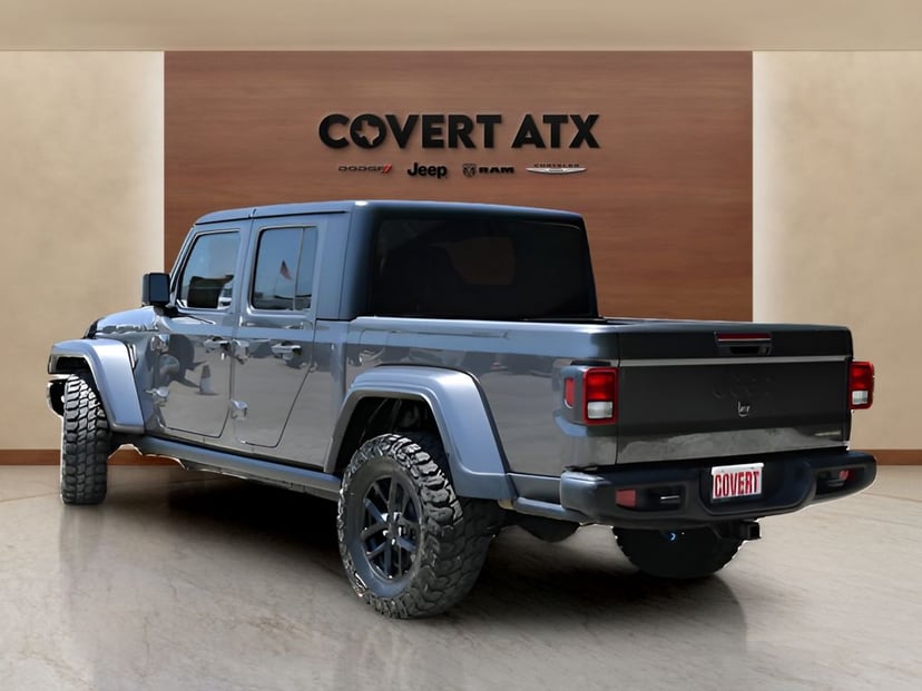 2023 Jeep Gladiator - Image 3