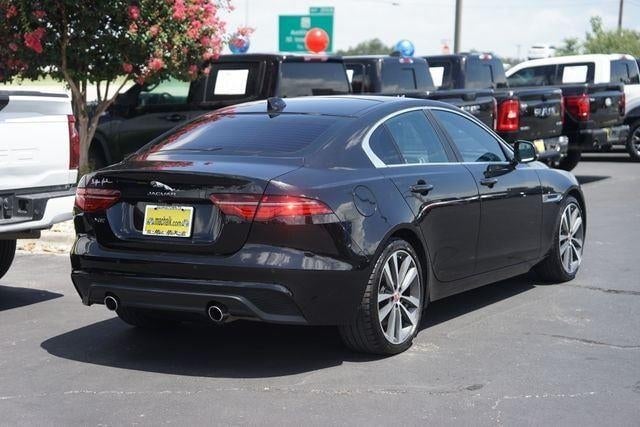 2020 Jaguar XE - Image 2