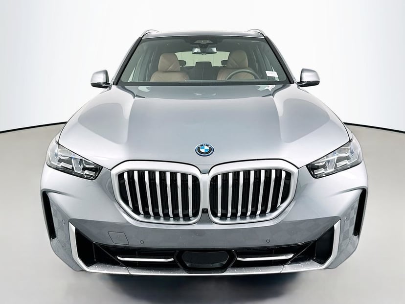 2026 BMW X5 - Image 3