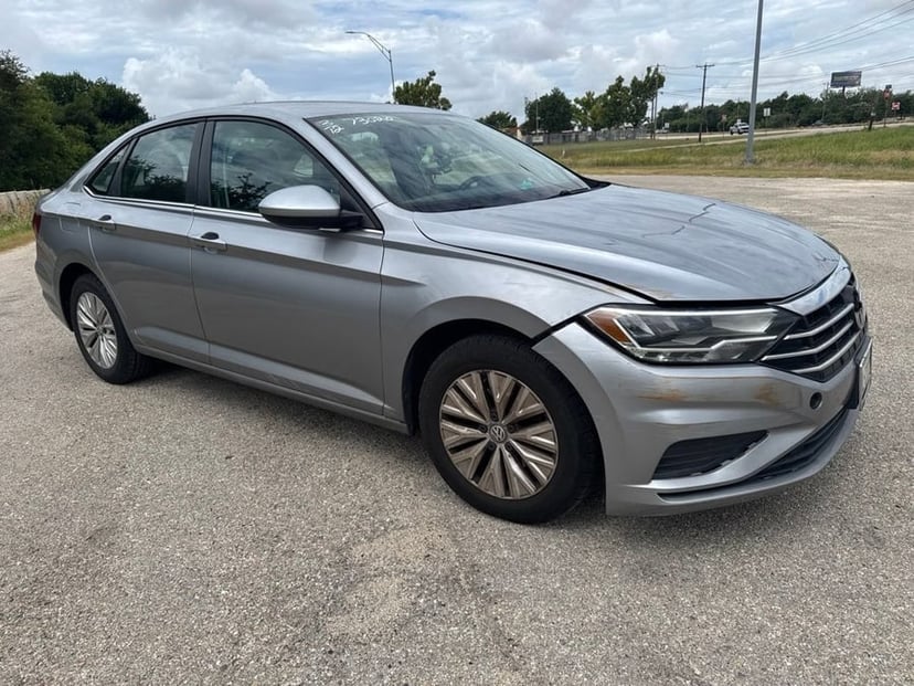 2019 Volkswagen Jetta - Image 1