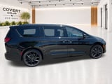 2027 Chrysler Pacifica - Preview 10