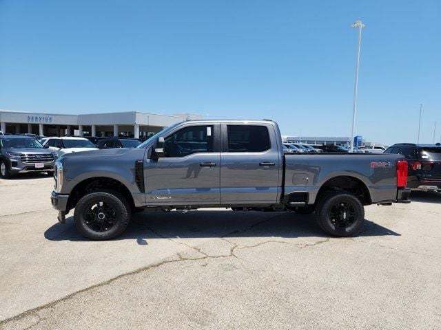 2026 Ford F-250 - Image 2