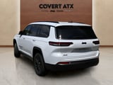 2027 Jeep Grand Cherokee L - Preview 3