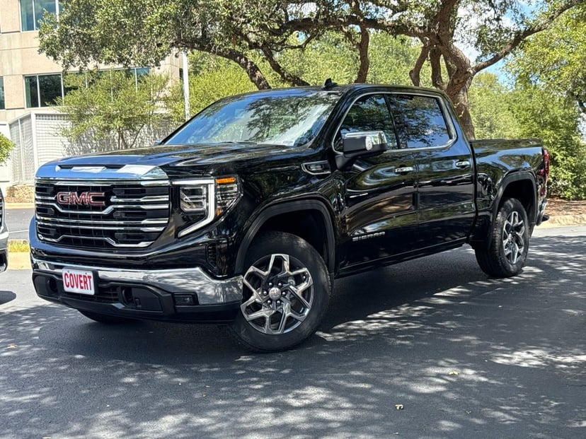 2026 GMC Sierra 1500 - Image 1