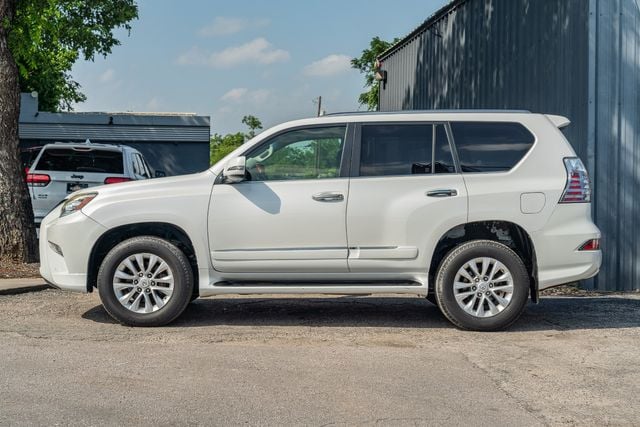 2014 Lexus GX - Image 1