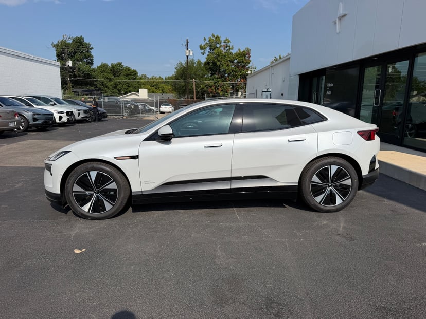2026 Polestar 4 - Image 3