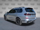 2023 BMW X7 - Preview 8