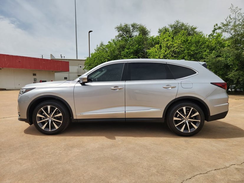 2026 Acura MDX - Image 2