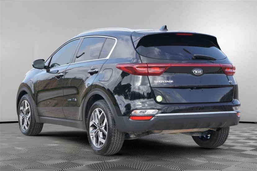 2021 Hyundai Sportage - Image 2