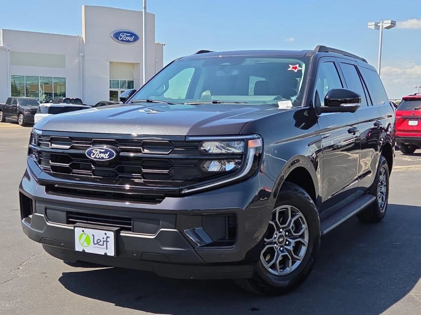 2027 Ford Expedition - Image 1