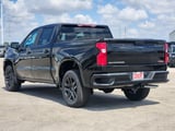 2026 Chevrolet Silverado 1500 - Preview 3