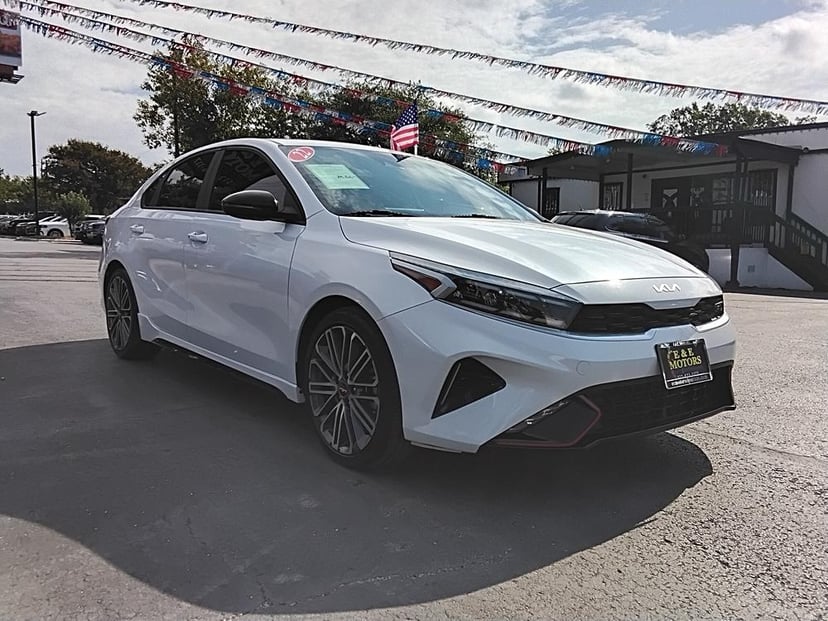 2022 Kia Forte - Image 1