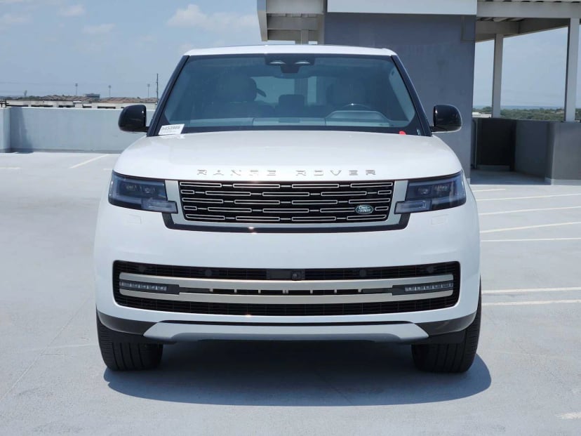 2024 Land Rover Range Rover - Image 2