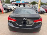 2011 Hyundai Elantra - Preview 4