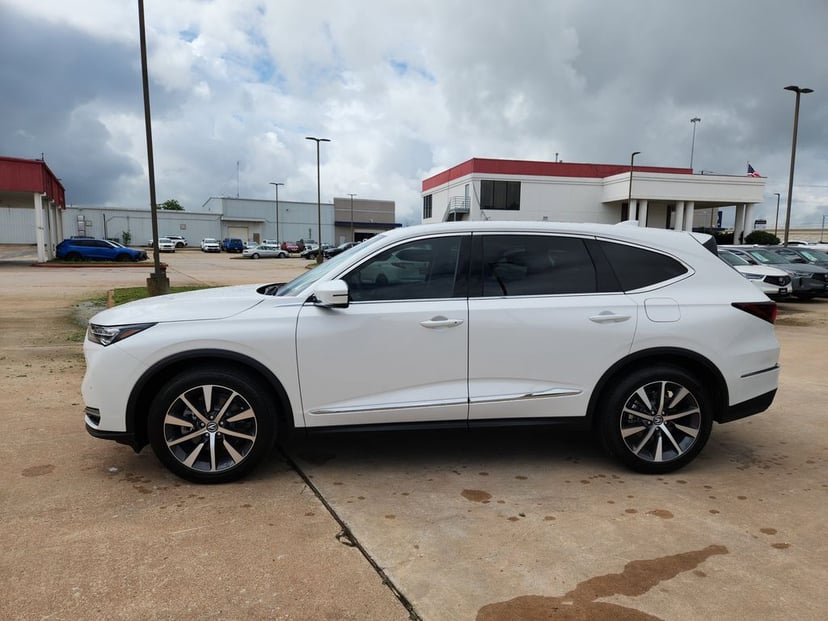 2026 Acura MDX - Image 2