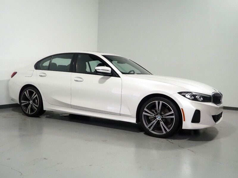 2023 BMW 3 Series - Image 1