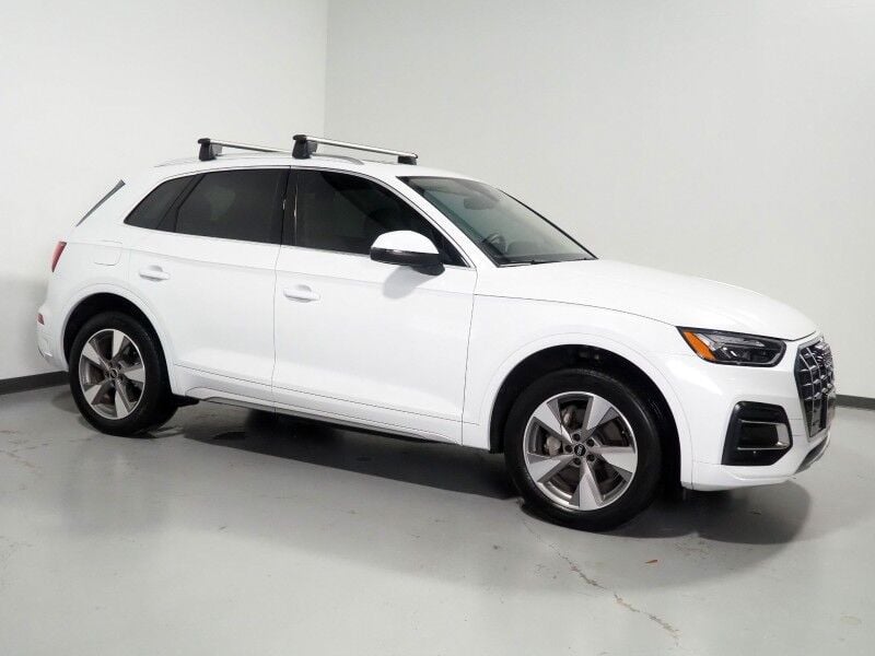 2023 Audi Q5 Premium Plus 40 TFSI Quattro - Image 2