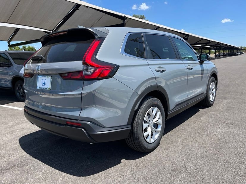 2026 Honda CR-V - Image 3