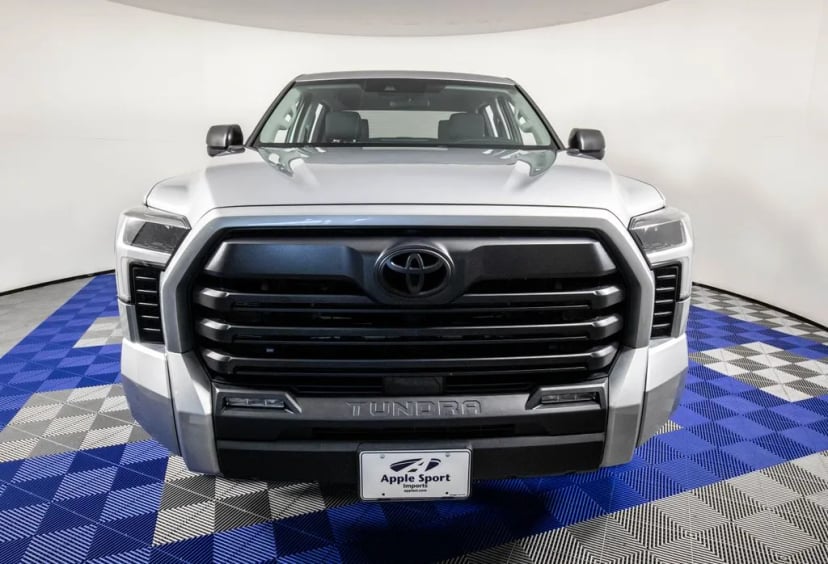 2023 Toyota Tundra - Image 3
