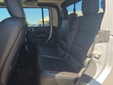 2023 Jeep Gladiator - Preview 10