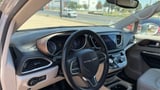 2017 Chrysler Pacifica - Preview 9