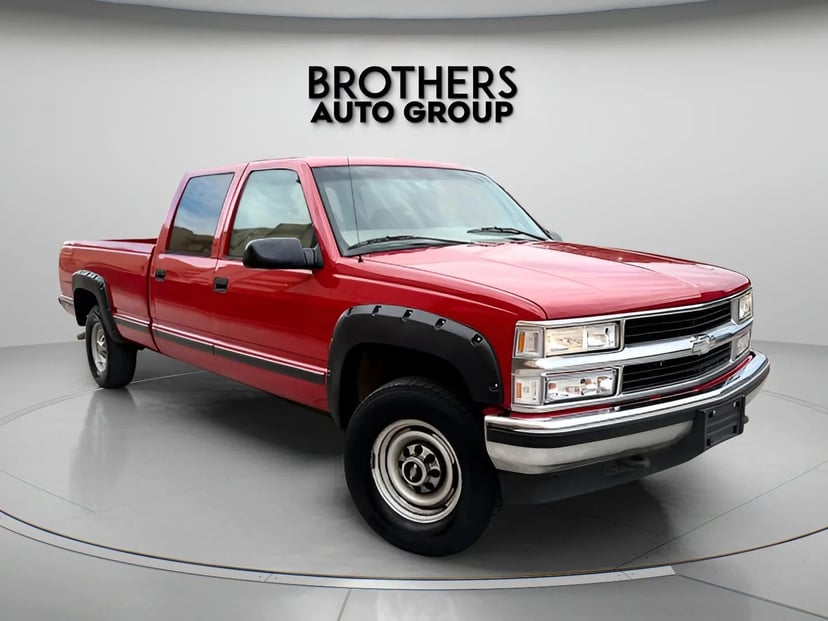1998 Chevrolet 3500 - Image 2