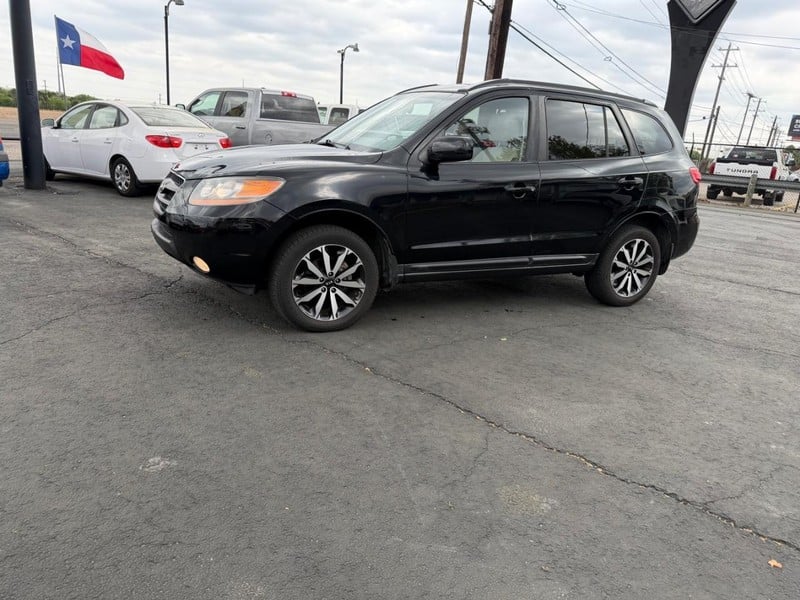 2008 Hyundai Santa Fe - Image 1