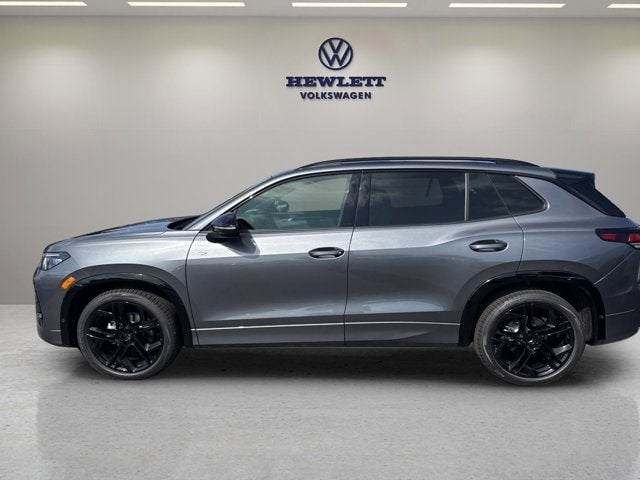2026 Volkswagen Tiguan - Image 1