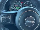 2017 Jeep Wrangler - Preview 10