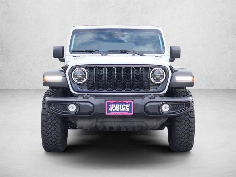 2025 Jeep Wrangler - Image 3